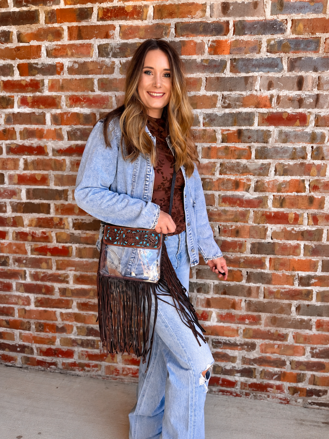 Roaming Free Crossbody