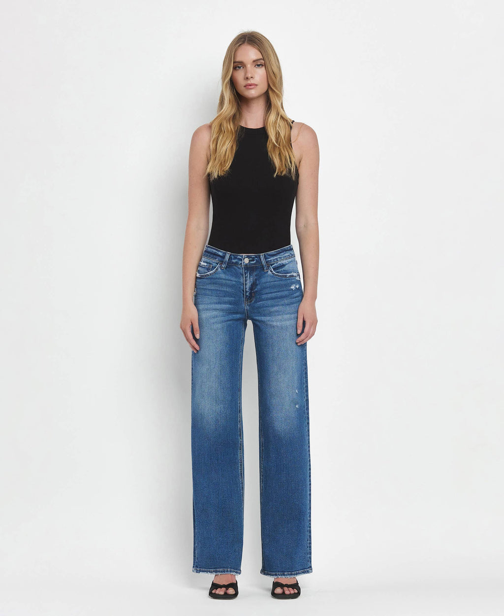 VERVET MEDIUM DENIM! MID RISE FULL LENGTH WIDE LEG JEANS