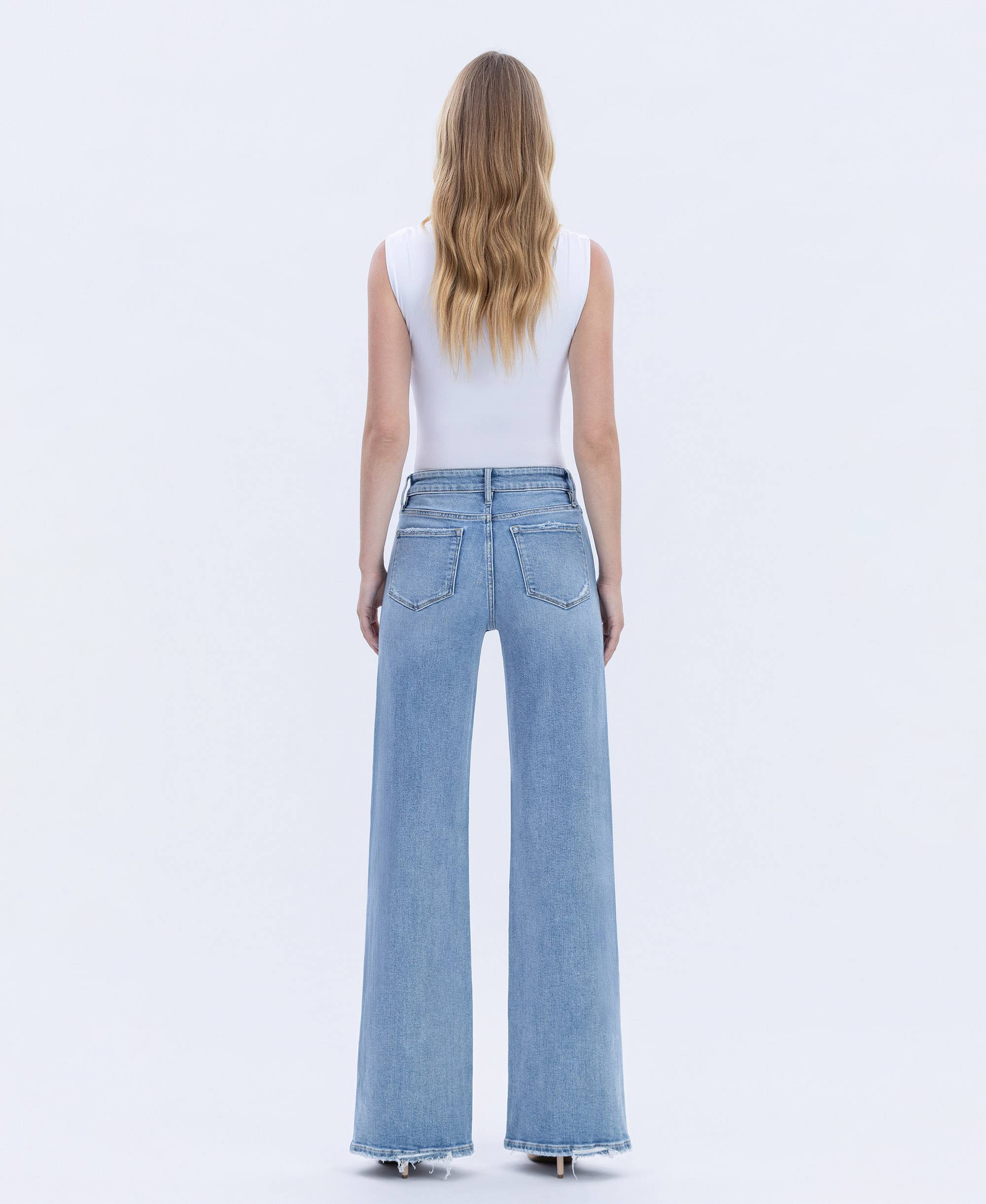 VERVET LIGHT DENIM! HIGH RISE FULL LENGTH WIDE JEANS V3651