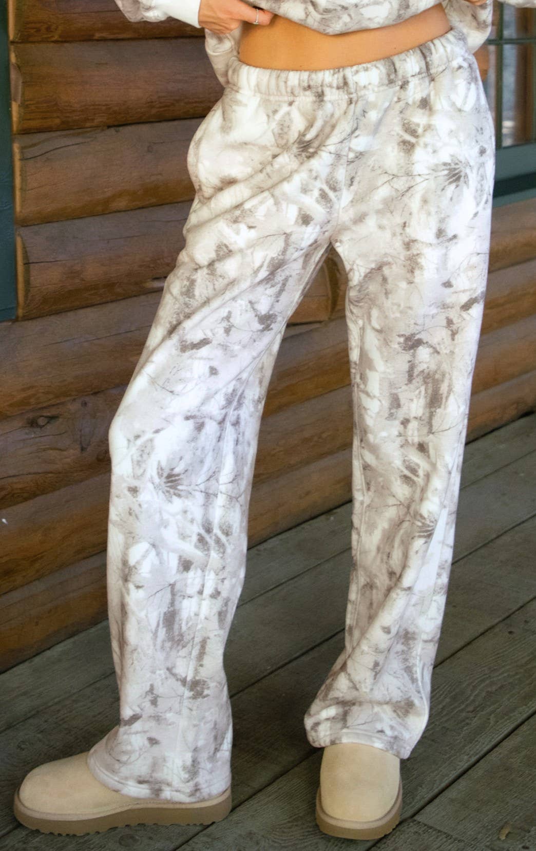 Woodland Camo Fleece SWEATPANTS